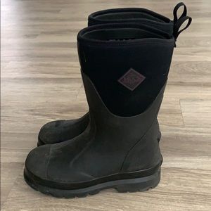 Mid Chore Muck Boots